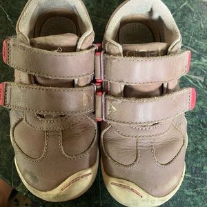 Plae Nat shoes size 10.5